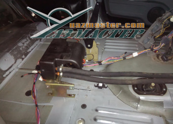 Подготовка разобранного салона ПАТРИОТ для покрытия ВИБРОИЗОЛОМ и СПЛЕНом  Здесь попроще!!!