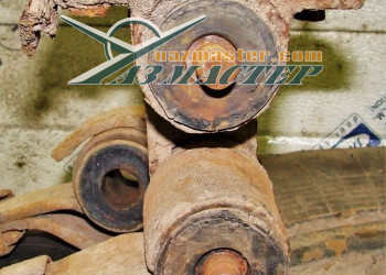 Заднее крепление рессор УАЗ 469 от старости, просто отвалилось 