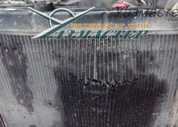 УАЗ ХАНТЕР радиатор так же под замену