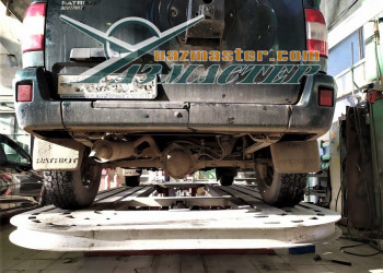 Проверка геометрии рамы УАЗ ПАТРИОТ на стапеле