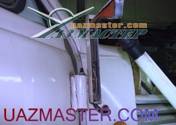 Так выглядят поворотники на OPEL KADET. Срабатывало реле и они откидывались, а пружина возвращала их на место