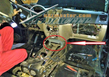 Подготовка к замене радиатора отопителя салона УАЗ ПАТРИОТ